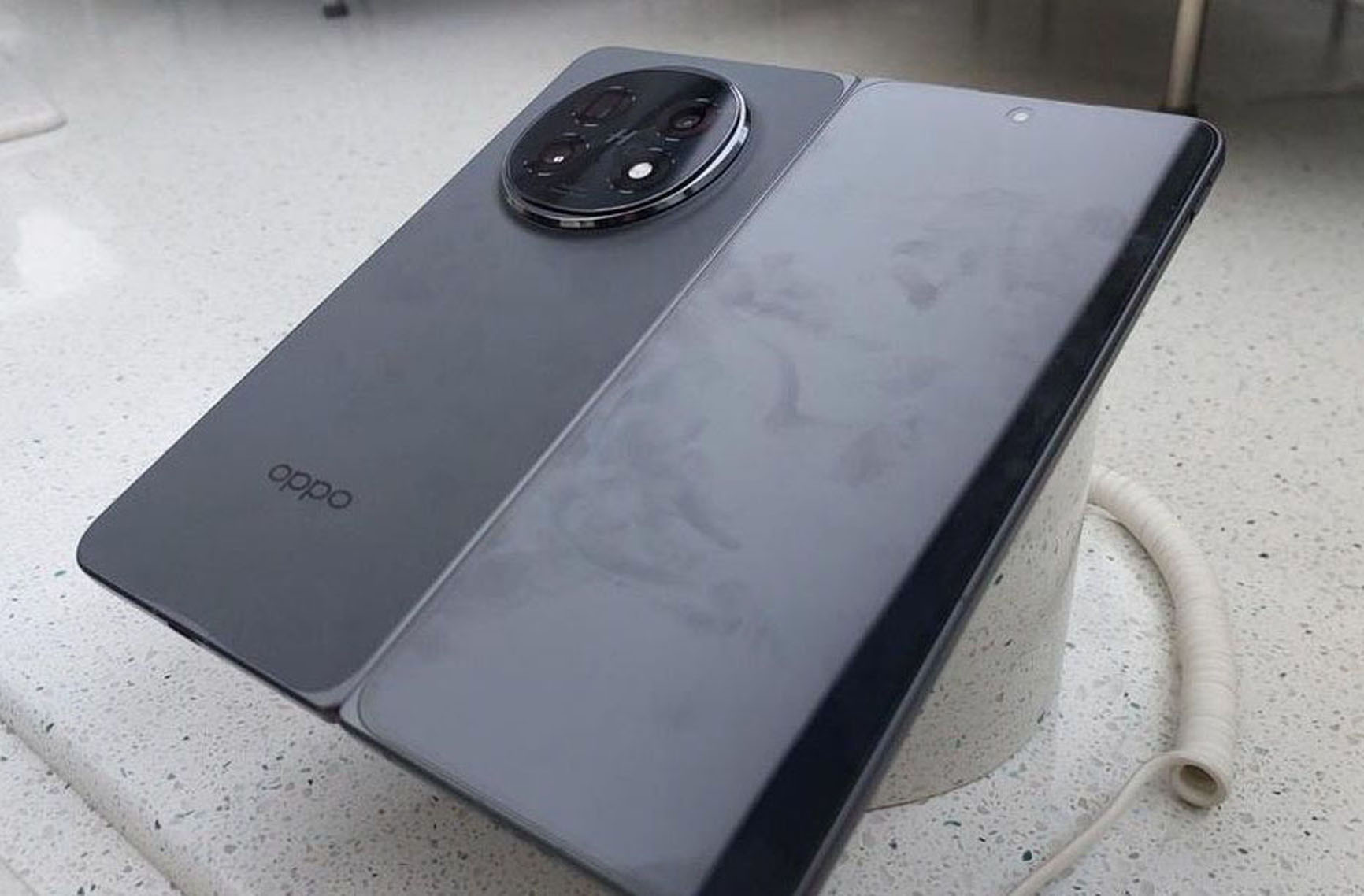 Oppo Find N5 Resmi Meluncur di Indonesia! Desain Lipat Super Mewah, Ini Dia Keunggulannya