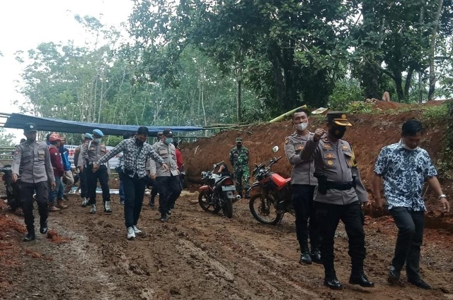 Polisi Mediasi Polemik Akses Jalan ke Tol