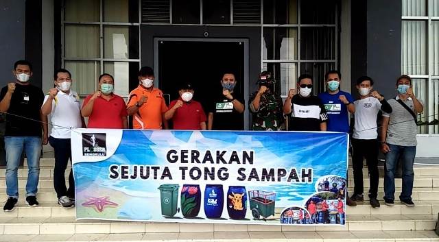 Benteng Terima 105 Tong Sampah