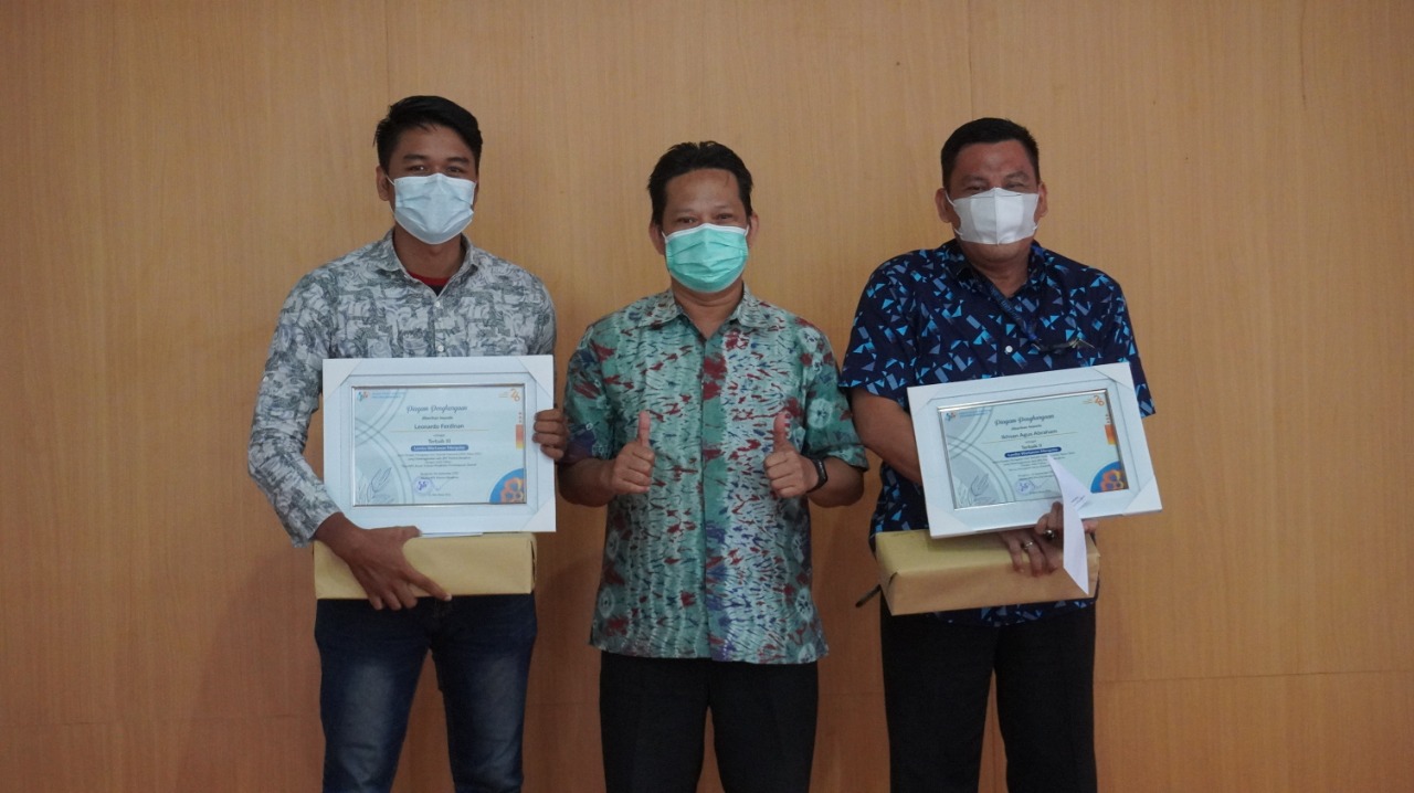 Lombas Mengulas Meriahkan HSN, Jurnalis RBt Raih Juara III