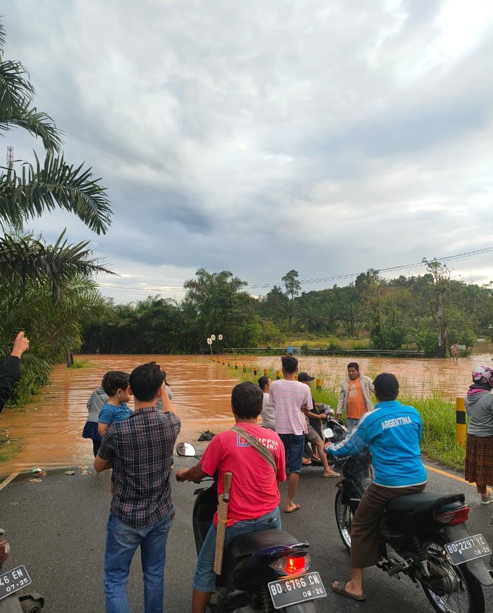 Akses Jalan Benteng-Kota Bengkulu, Benteng-Kepahiang Lumpuh