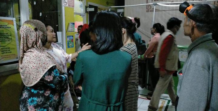 Usai Hadiri Acara Dekat Puskesmas, Puluhan Warga Masuk Puskesmas, Diduga Keracunan Makanan