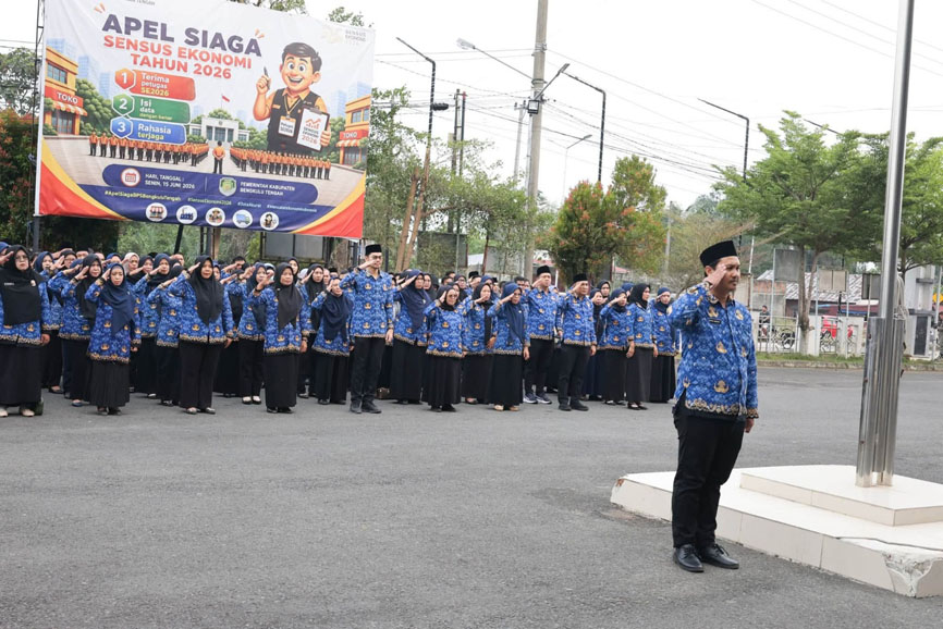 Pimpin Apel Gabungan, Asisten III Apileslipi Dorong Kedisiplinan dan Profesionalisme ASN Benteng