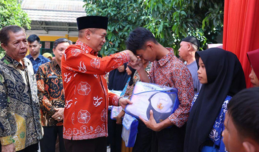 Tahun Ini Program Pembagian Seragam Gratis Pelajar Bengkulu Tengah Ditiadakan, Begini Respon Sejumlah Kepsek