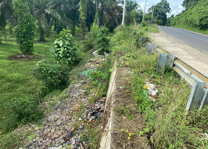 Kondisi Terkini Lokasi Pembuangan Sampah Sembarangan di Jembatan Taba Mutung
