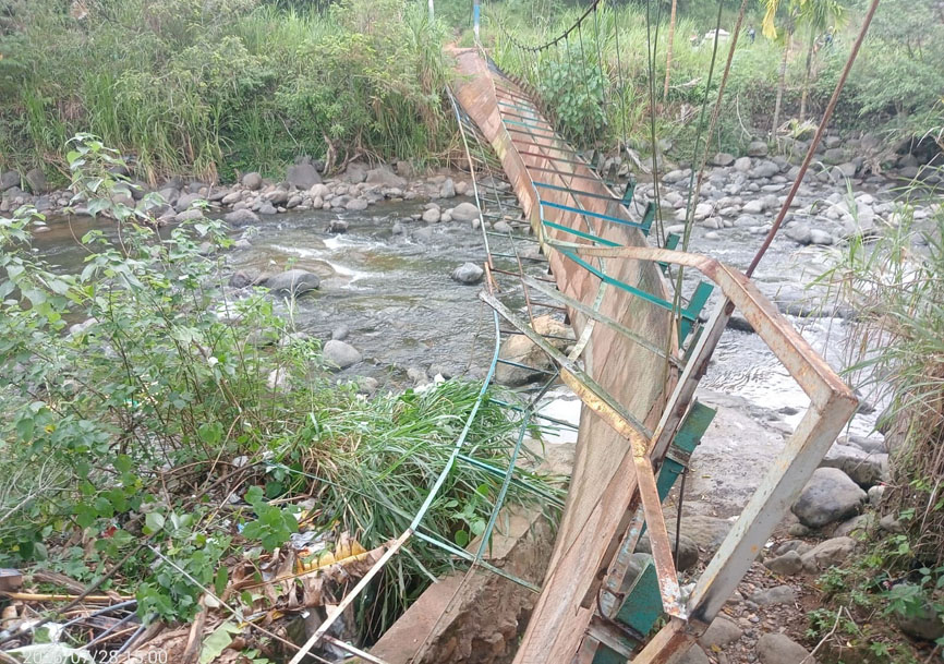 Akses Warga ke Lahan Pertanian Sempat Terputus, Jembatan Gantung Rindu Hati Butuh Perbaikan Permanen