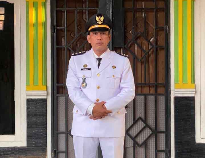 Camat Edwar Dukung Upaya Perbaikan Jalan Kota Niur