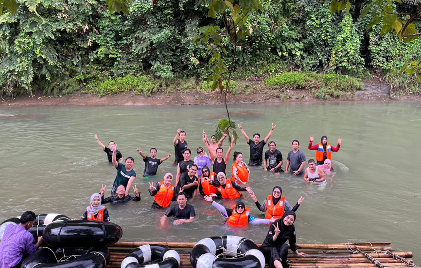 Jejak Poyang Rajo Mudo hingga Wisata Ikan Larangan, Mahasiswa MIKOM UNIB Bedah Potensi Desa Taba Lubuk Puding