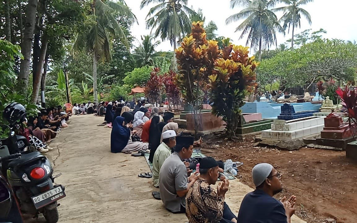 Sambut Ramadan 1447 H, Ratusan Warga Pekik Nyaring Gelar Doa Bersama di TPU