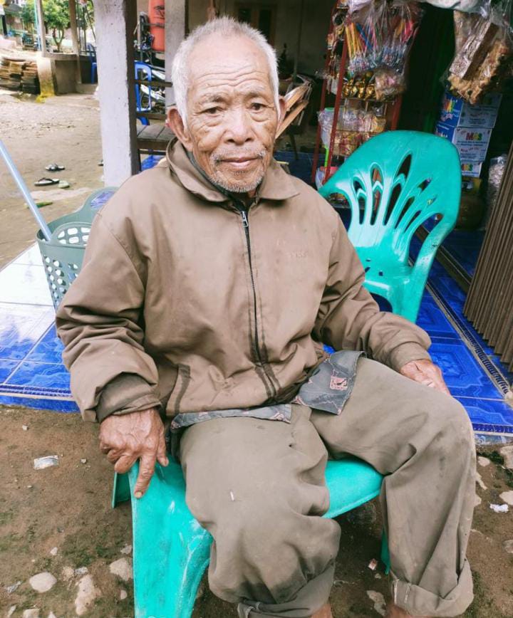 Pak Tua Ini Tersesat di Pagar Jati, Bagi yang Kenal Dapat Menghubungi