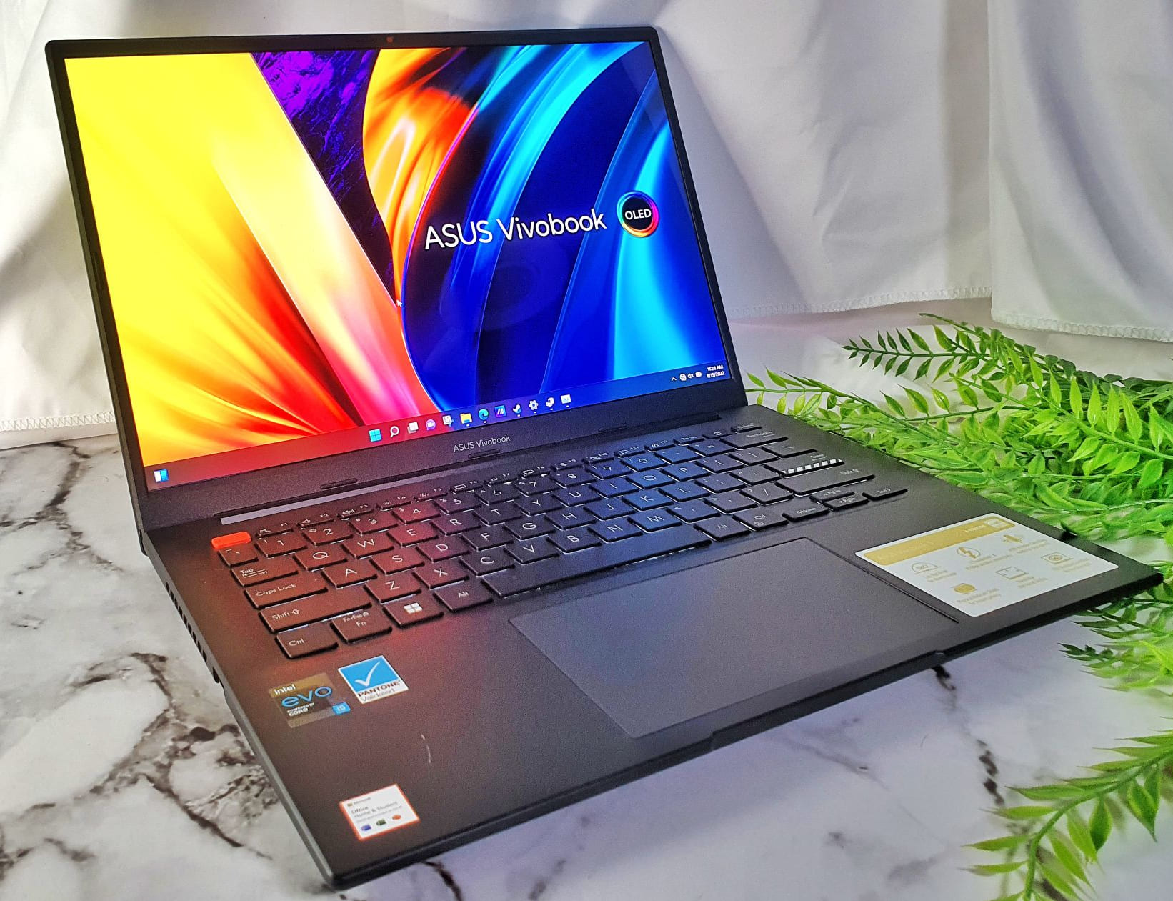 Perkenalkan ASUS Vivobook S 14 OLED, Laptop Canggih, Berbasis AI