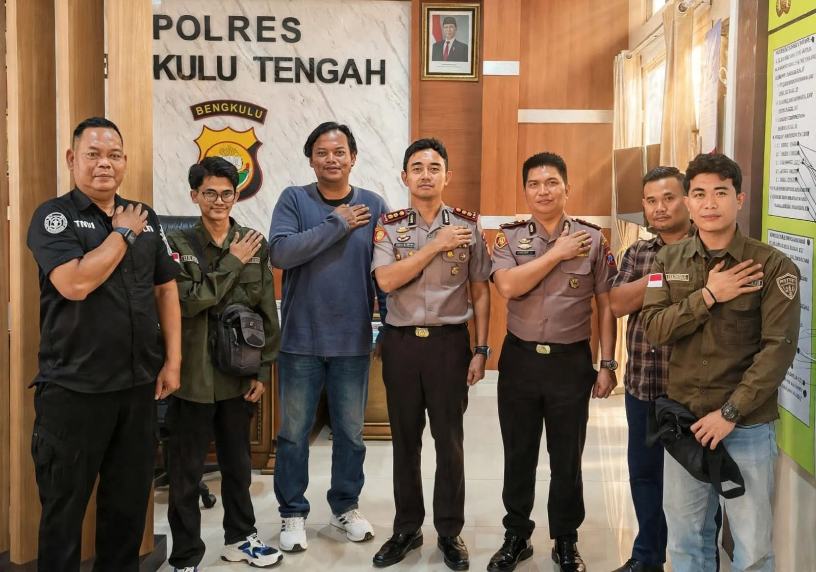 Perkuat Sinergitas antara Polri dan Media, Pimpinan RBt Sambangi Kapolres AKBP Yanu Rihardi