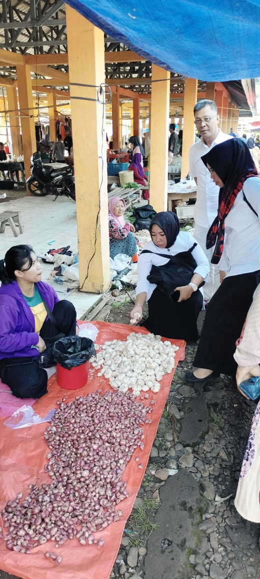 Pemkab Bengkulu Tengah Serius Tanggapi Kenaikan Sembako, Assisten II: Pj Bupati Sudah Pernah Turun ke Pasar