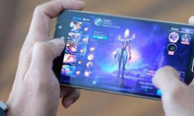 5 Rekomendasi Smartphone Kentang untuk Pengalaman Main Mobile Legends yang Lancar