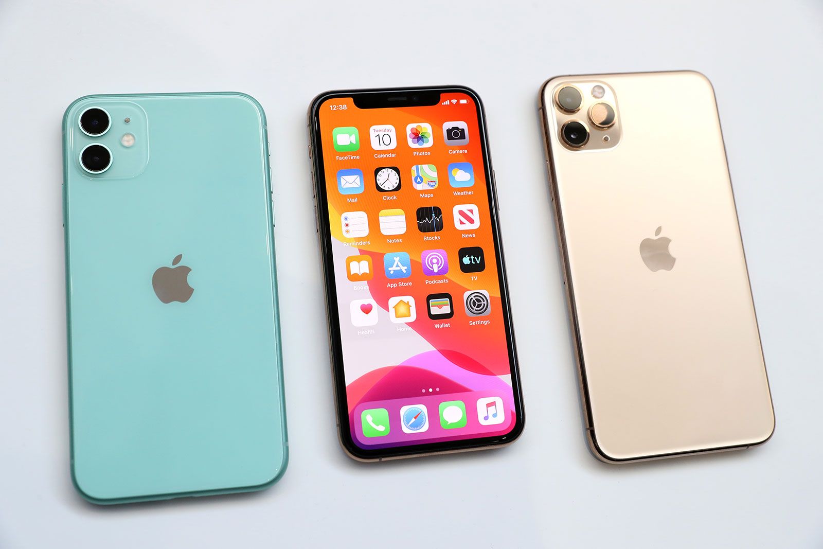 Intip Harga Terbaru iPhone 12-15 di Oktober 2024, iPhone 12 Jadi Rp7 Jutaan