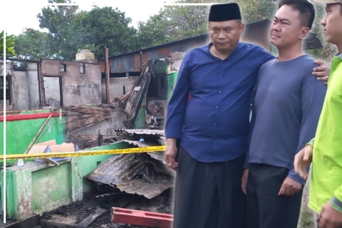 Dikunjungi Rachmat Riyanto, Tangisan Perangkat Desa Pekik Nyaring Korban Kebakaran Pecah