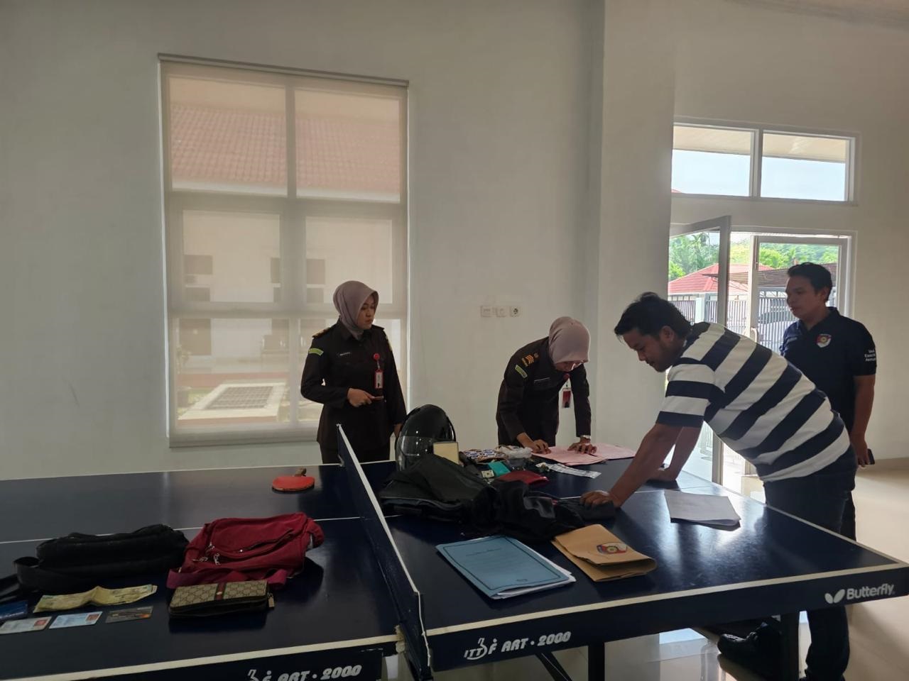 Berkas Dinyatakan Lengkap, Tersangka Curat 6 TKP Dilimpahkan Polres Benteng ke Jaksa
