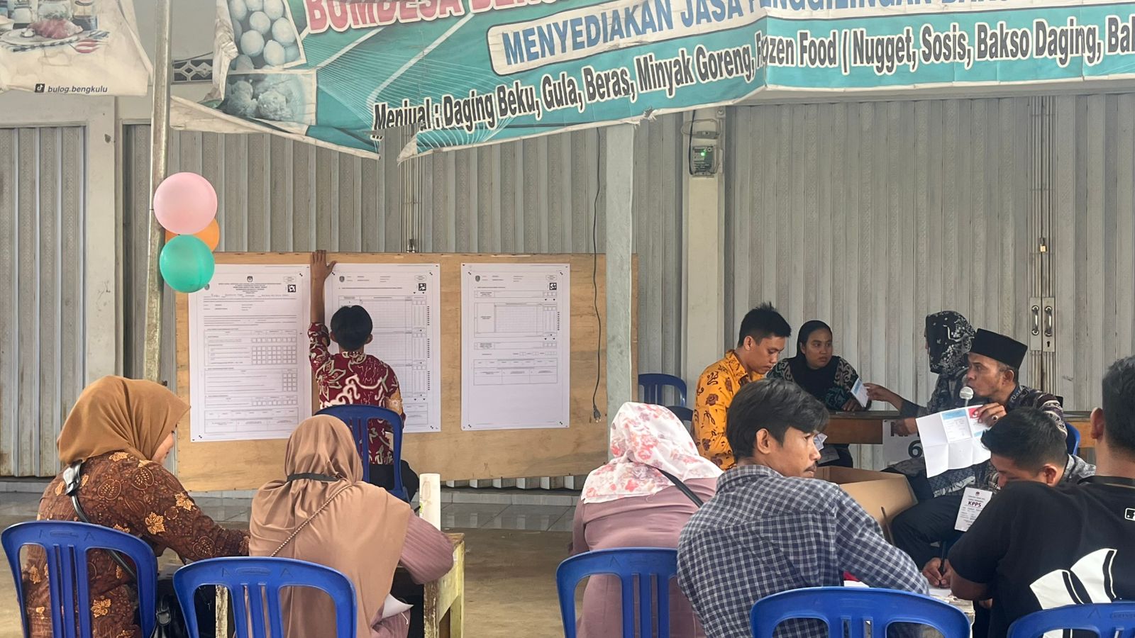 Penghitungan Suara Pilkada Bengkulu Tengah: Rachmat, Evi Susanti, Sri Budiman Menang di TPS Masing-Masing