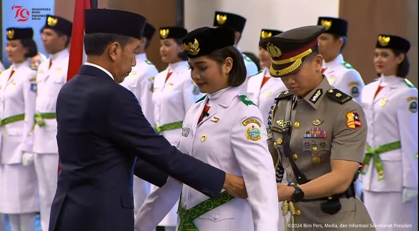 Pertama Kalinya, 76 Paskibraka Nasional Tahun 2024 Resmi Dikukuhkan Presiden Jokowi di Ibu Kota Nusantara