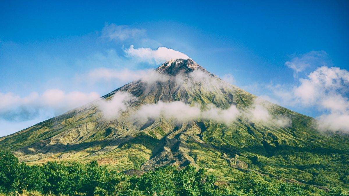 Fakta Unik dan Mitos Gunung Salak, Gunung Berapi Pulau Jawa yang Banyak Orang Belum Tahu, Salah Satunya Kawah 