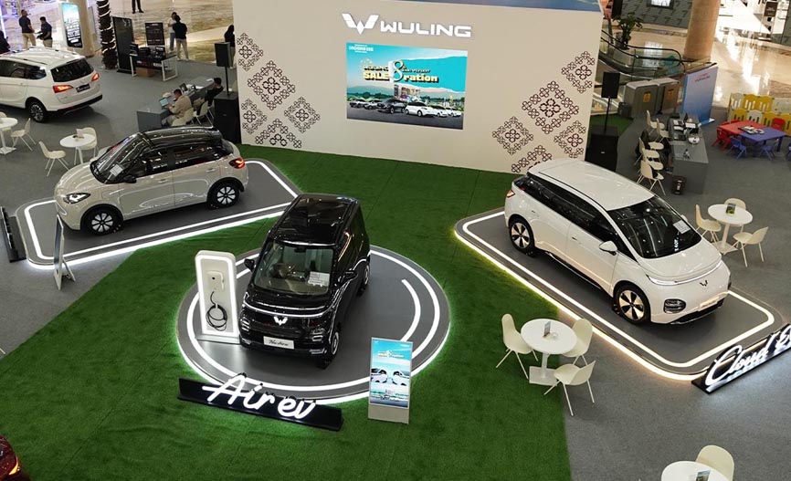 Rayakan HUT ke-8, Wuling Hadirkan Promo Besar-besaran: DP Ringan, Voucher Jutaan, hingga Hadiah Mobil Listrik!