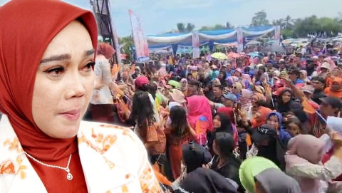 Melihat Lagi Momen Kesedihan Evi Susanti Saat Deklarasi, Jangan Diremehkan