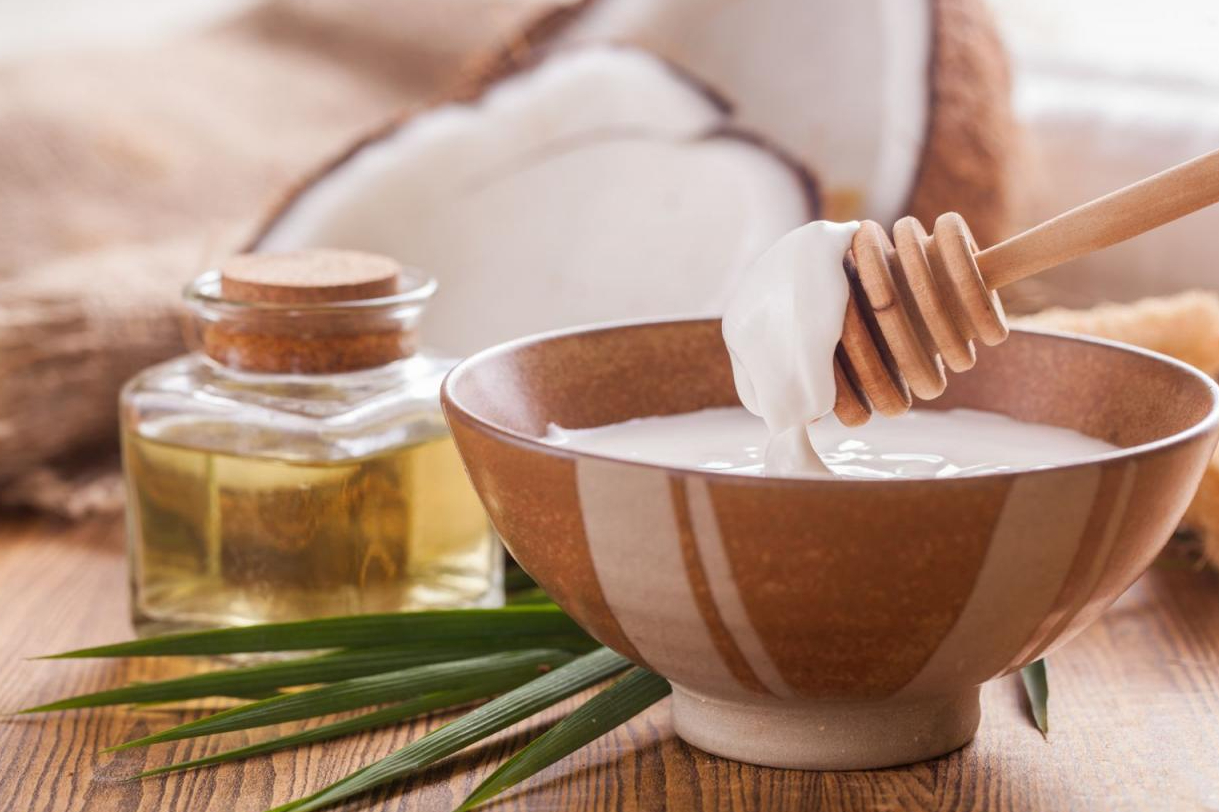 Ingin Mencoba Mengonsumsi Virgin Coconut Oil? Ada beberapa Cara Bisa Diikuti