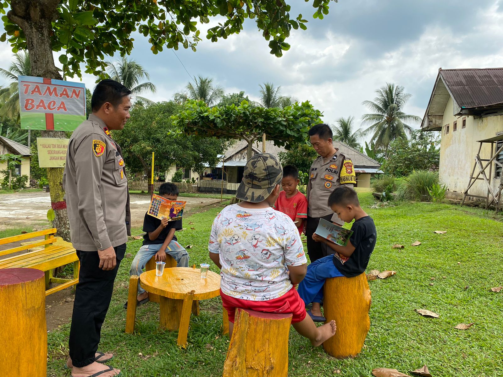 Kreatif dan Inovatif, Mapolsek Sediakan Ini Bagi Pelajar Bengkulu Tengah