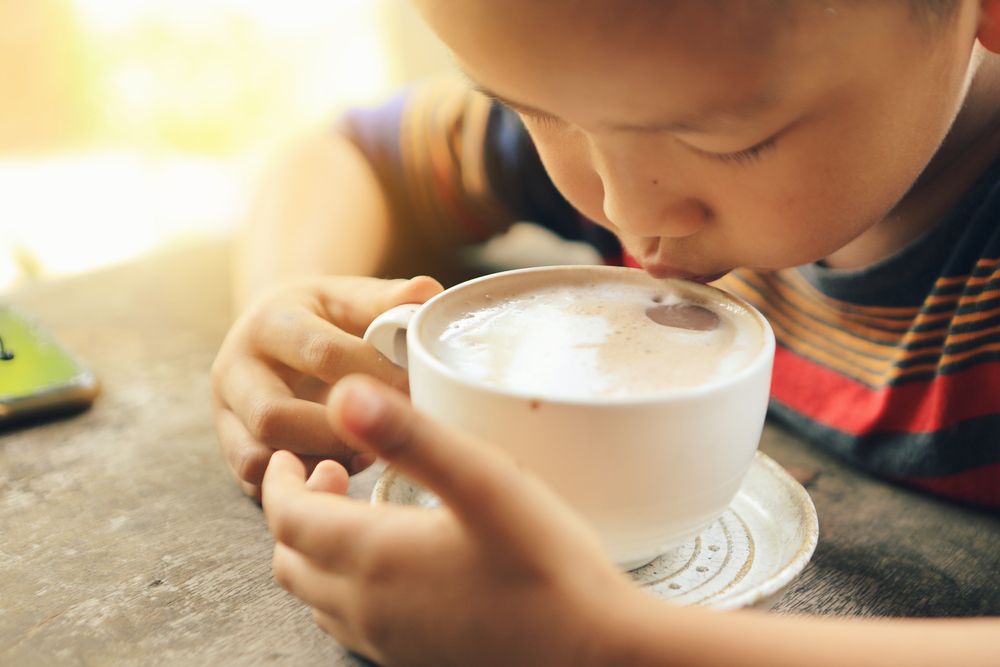 Bolehkah Bayi dan Anak-Anak Minum Kopi? Ini Penjelasannya
