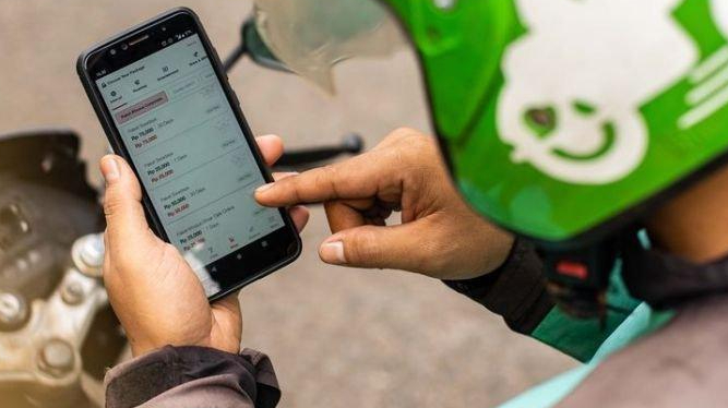 Ini Dia Rekomendasi HP Untuk Driver Ojol, Tahan Air dan Debu, Harga Terjangkau