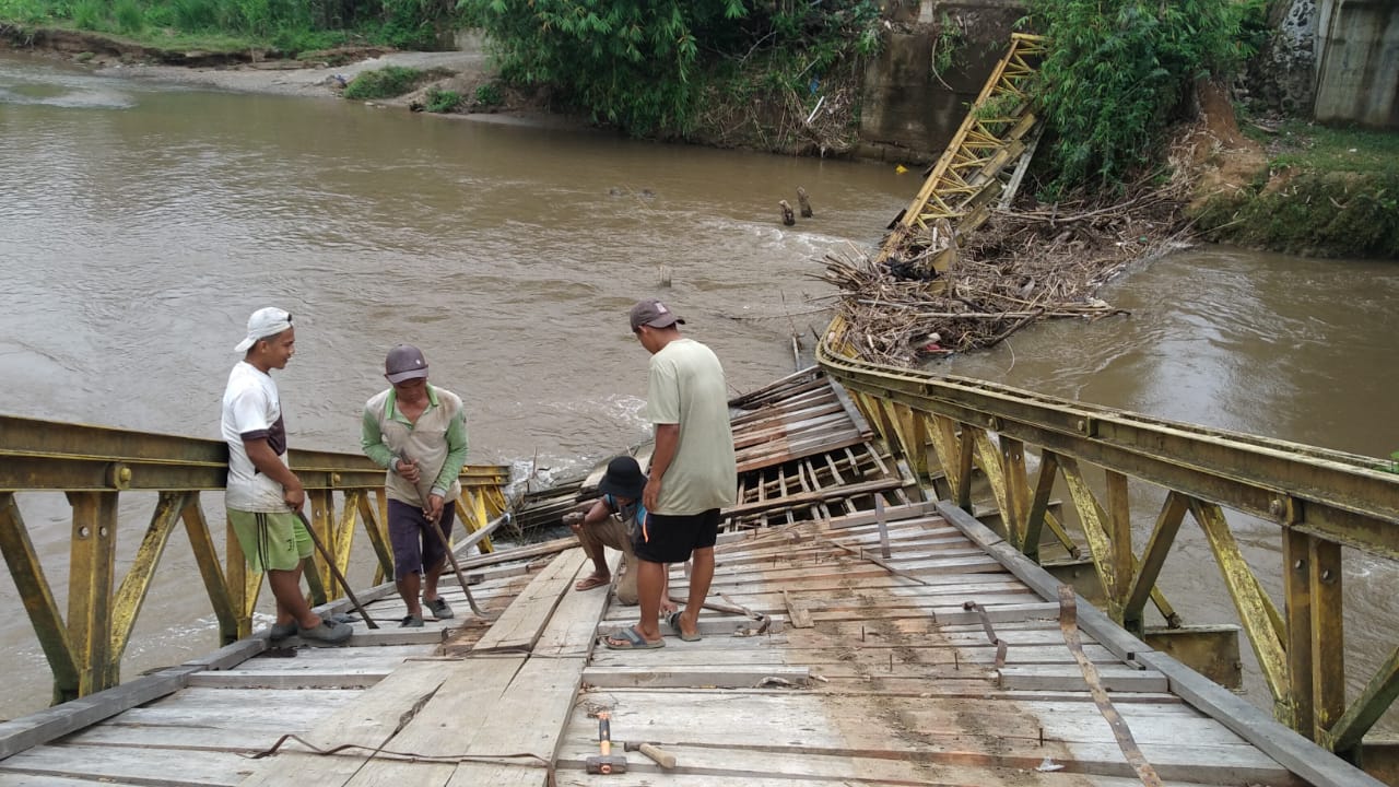 Penanganan Jembatan Ambruk, Pj Sekda: Tunggu Intruksi Pj Bupati