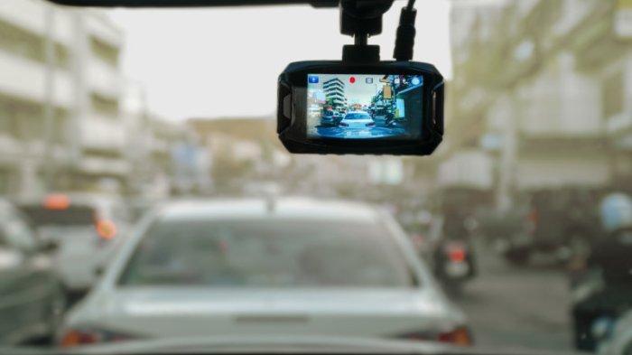 Ini 5 Manfaat Dash Cam AI, Bantu Kurangi Risiko Kecelakaan di Jalan!