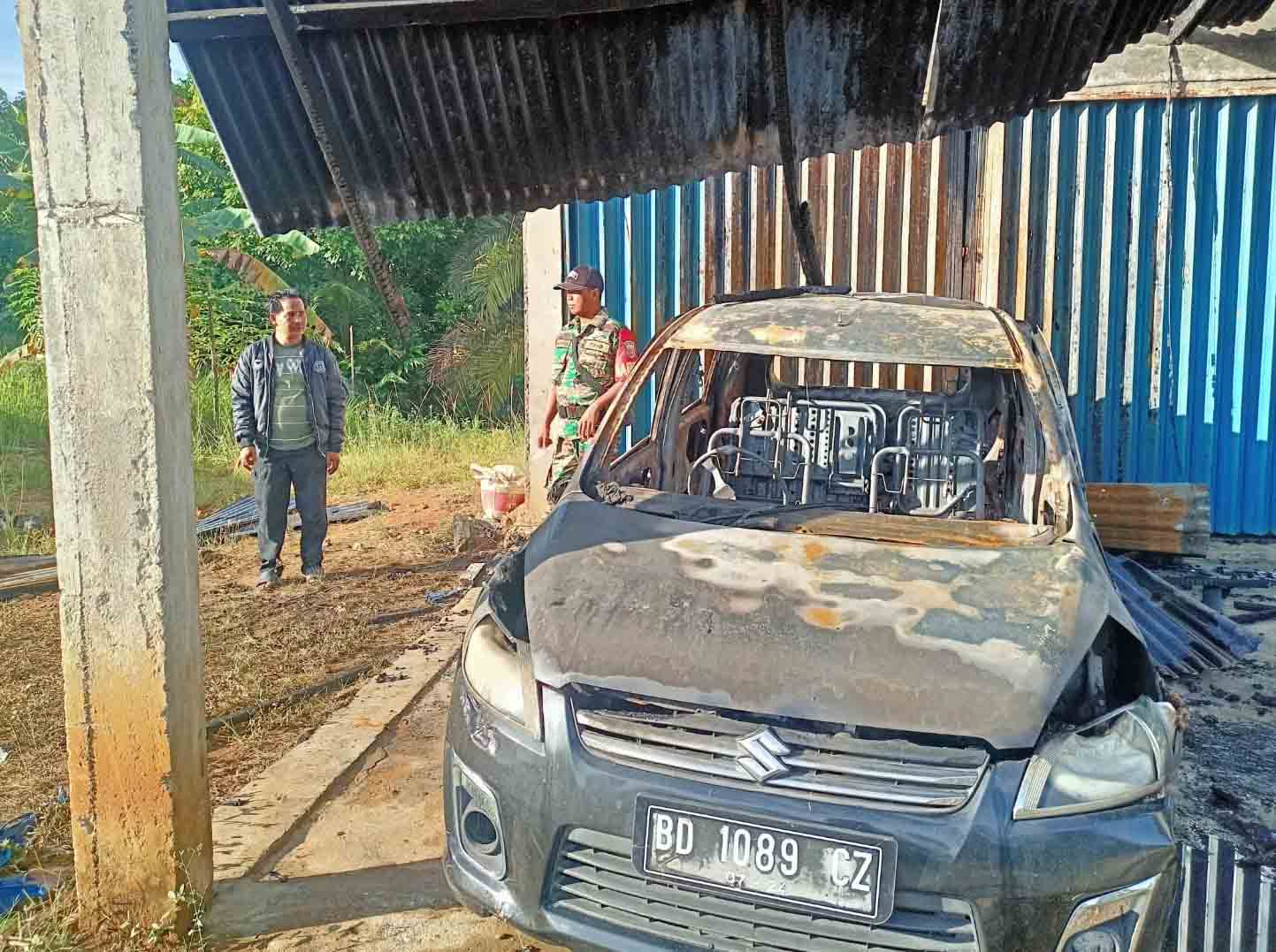 Mobil Milik Karyawan Swasta Ini Diduga Dibakar OTD, Polisi Temukan
