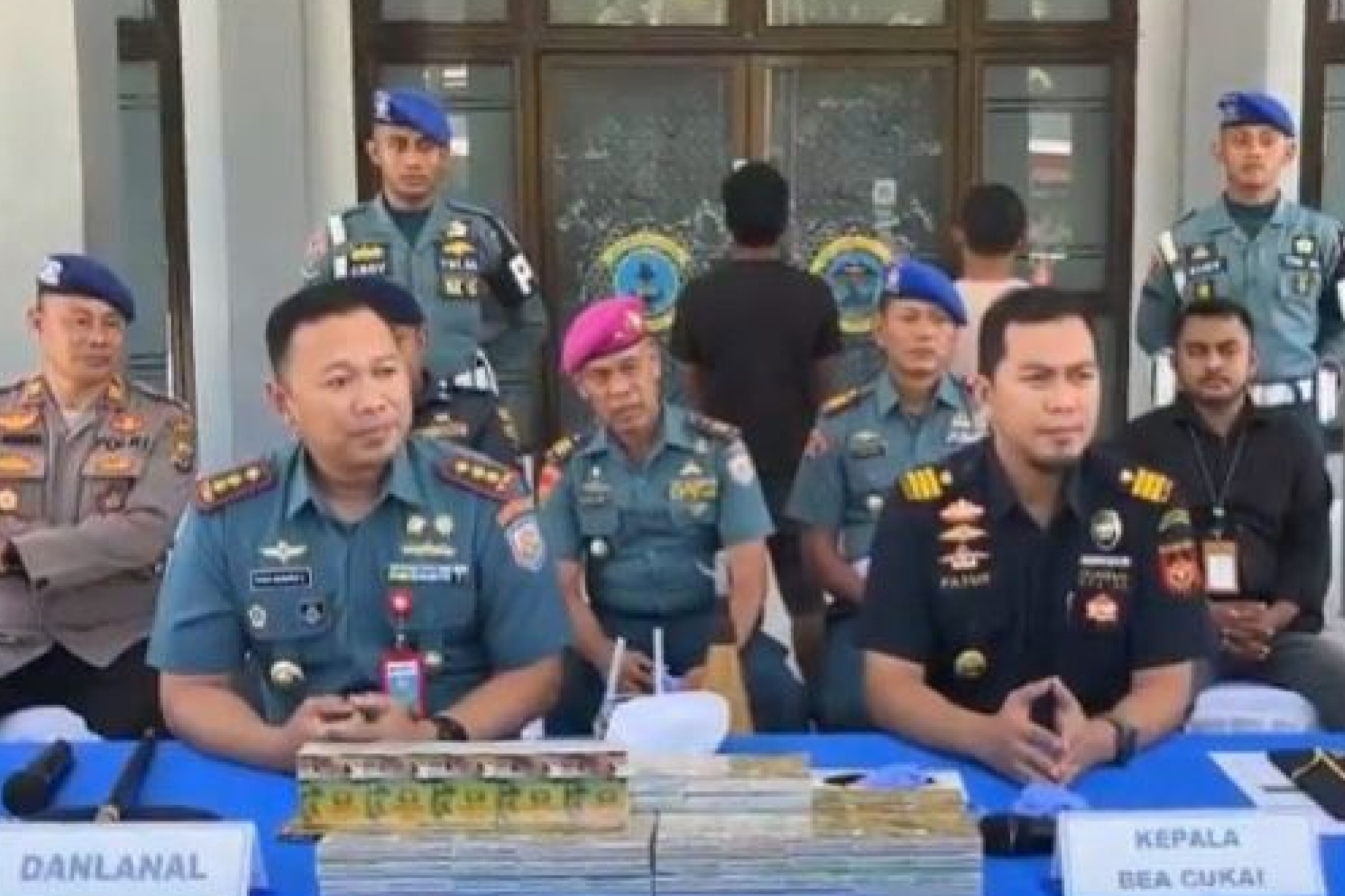 BRAVO! TNI AL Berhasil Gagalkan Penyelundupan Rokok Ilegal Senilai Miliaran Rupiah