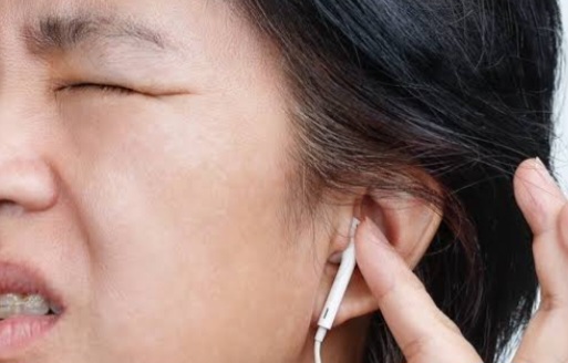 Berdampak Buruk Bagi Otak, Ini Efek Gunakan Headset Terlalu Lama