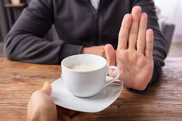 Berhenti Minum Kopi? Siap-Siap Alami 5 Efek Mengejutkan Ini pada Tubuh!