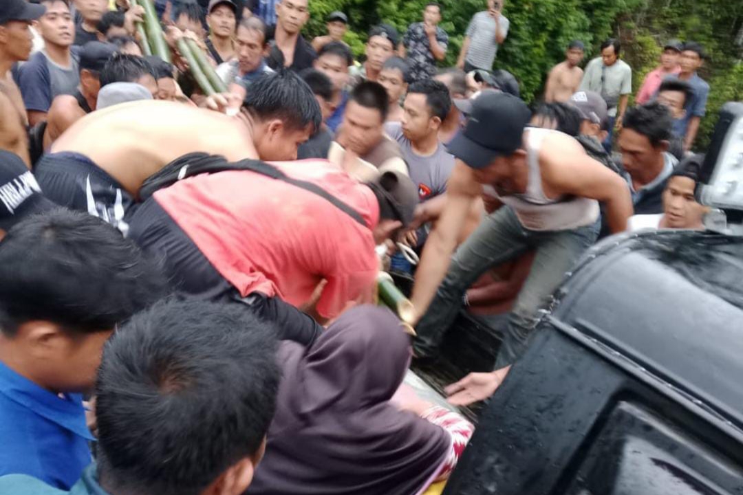 BREAKINGNEWS: Hilang Diduga Hanyut Kurang Lebih 24 Jam, IRT Warga Lubuk Unen Ditemukan Tak Bernyawa