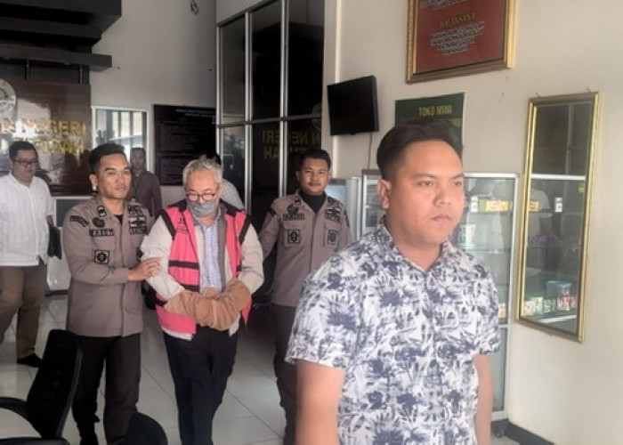 Sempat Mangkir Karena Sakit, Direktur Perusahaan Tsk Kasus Dugaan Korupsi RDTR 2014 Bengkulu Tengah Ditahan