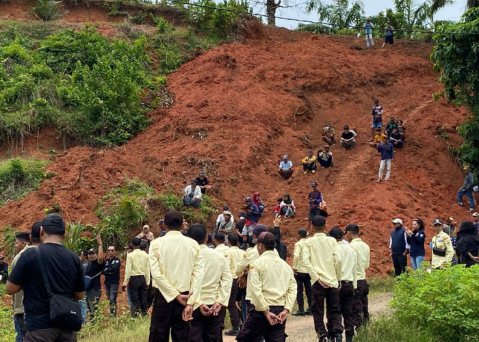 Kembali Memanas, Warga Desa Genting Hadang Alat Berat PT Bio Nusantara Teknologi