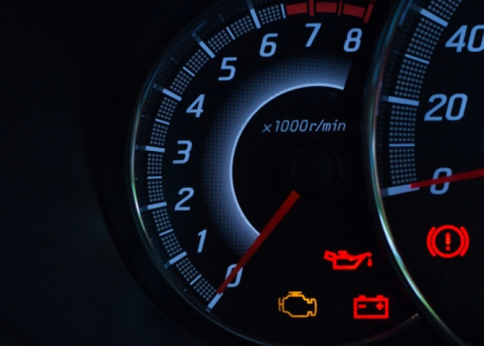 Arti Lampu Indikator pada Dashboard Mobil yang Harus Dipahami Pengendara