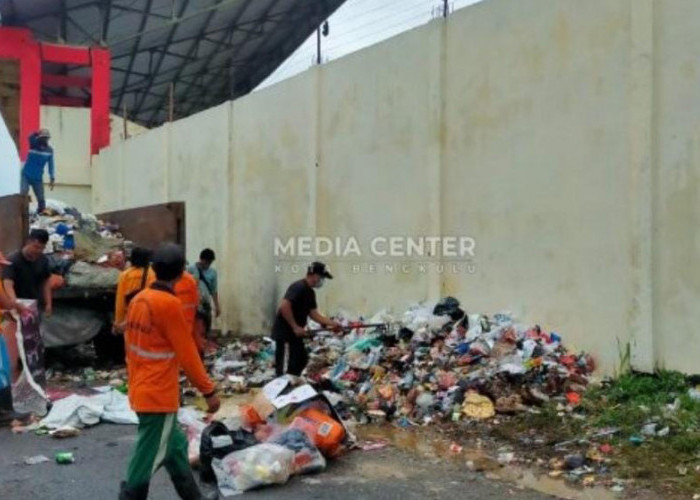 Kontainer Sampah di Kota Bengkulu Ditarik, Ada Apa?