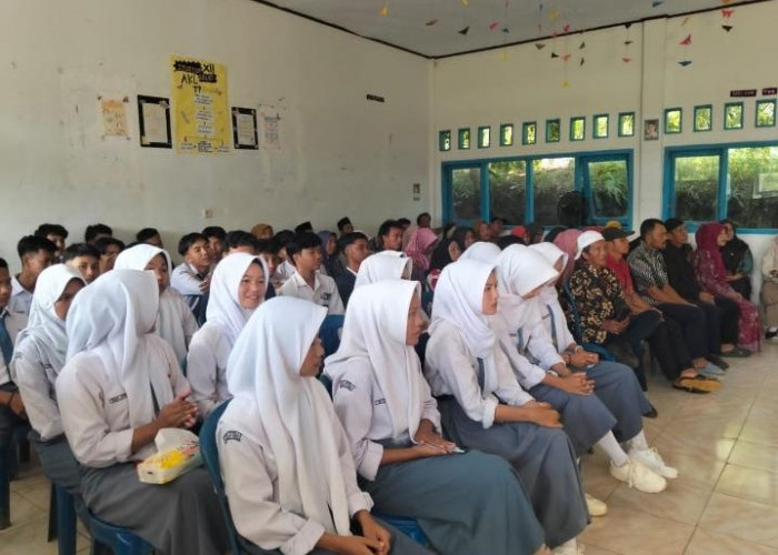 1.382 Pelajar SMA/SMK di Bengkulu Tengah Lulus, Sekolah Tekankan Kelulusan Tanpa Euforia Berlebihan