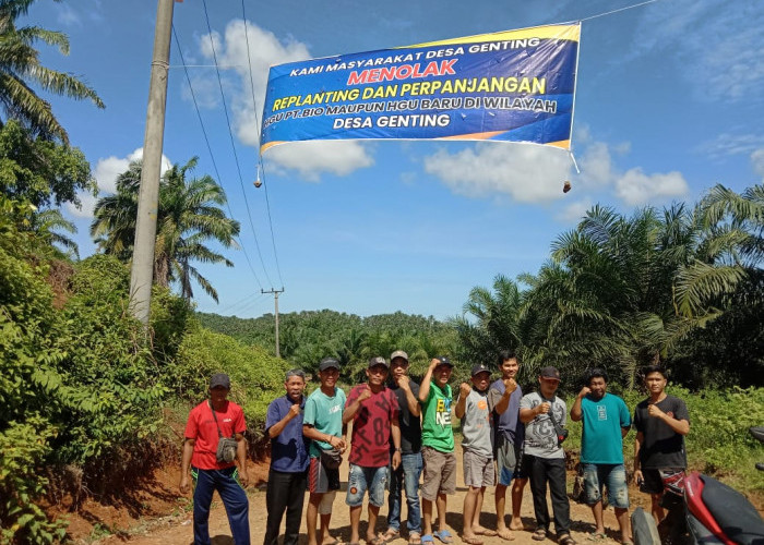 Belasan Warga 2 Desa Gelar Aksi Damai Tolak Replanting dan Perpanjangan HGU