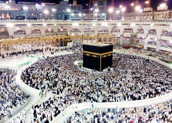 Berangkat Haji Tanpa Antre! Intip Biaya dan Cara Daftar Haji Furoda 2025