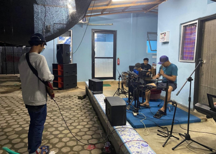 Nama Unik, Semangat Besar! Icak-Icak Band Siap Ramaikan Dunia Musik Benteng