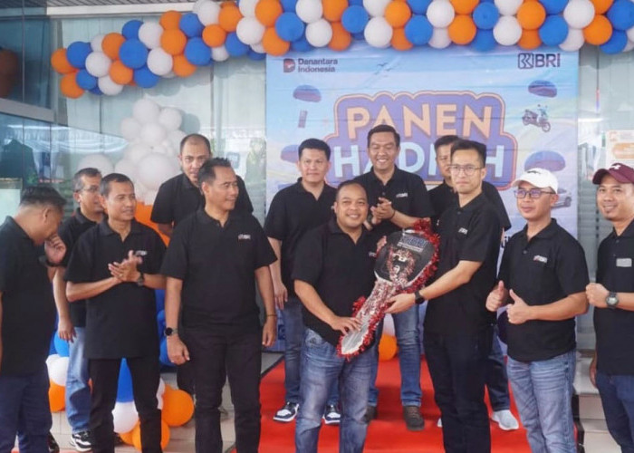 BRI Prabumulih Gelar Undian Panen Hadiah Simpedes 2024: Nasabah Bawa Pulang Mobil Honda BR-V