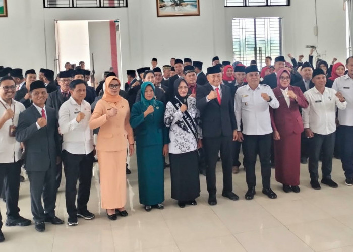 53 Kepala Sekolah di Bengkulu Tengah Resmi Dilantik, Bupati Rachmat Riyanto Tegaskan Pembenahan Administrasi