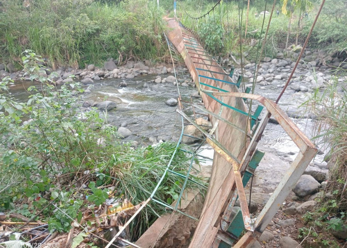 Akses Warga ke Lahan Pertanian Sempat Terputus, Jembatan Gantung Rindu Hati Butuh Perbaikan Permanen