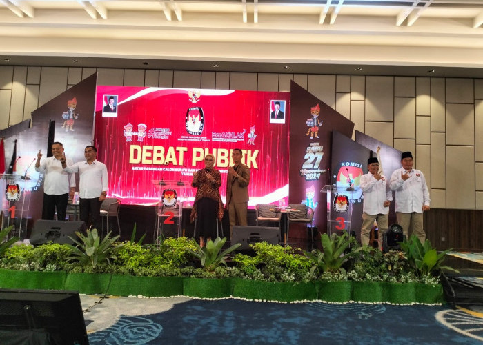 3 Paslon Bupati dan Wakil Bupati Bengkulu Tengah Adu Program dalam Debat Kedua, Siapa yang Paling Unggul?