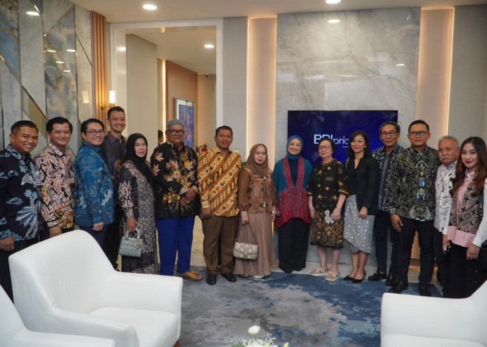 Resmikan Sentra Layanan Prioritas di Cirebon, Kini BRI Miliki 43 Lokasi Layanan Premium di Seluruh Indonesia